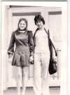 Весна 1976, 10-классники Е.Горшкова и Шура Мишин (Шпан)